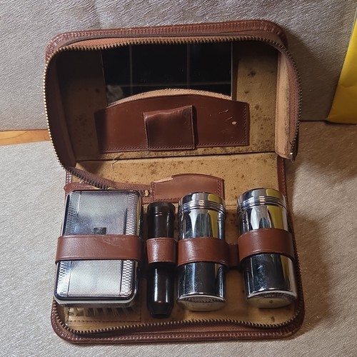 Vintage men travel - vintage,